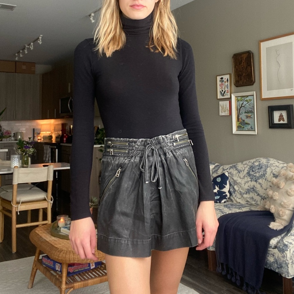 Denim-Look Mini Skirt from Gwen Stefani’s DWP (eco friendly,in great condition)